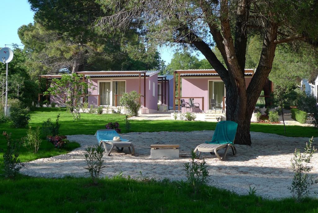 Apartments Erica Lux Novigrad Istria Oda fotoğraf