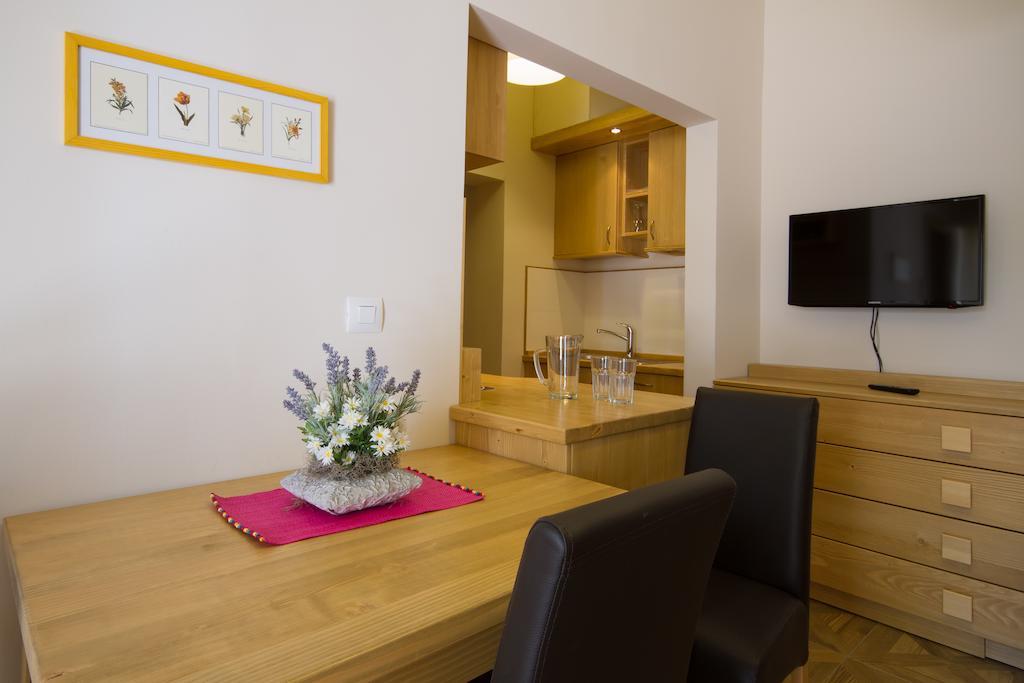 Apartments Erica Lux Novigrad Istria Oda fotoğraf